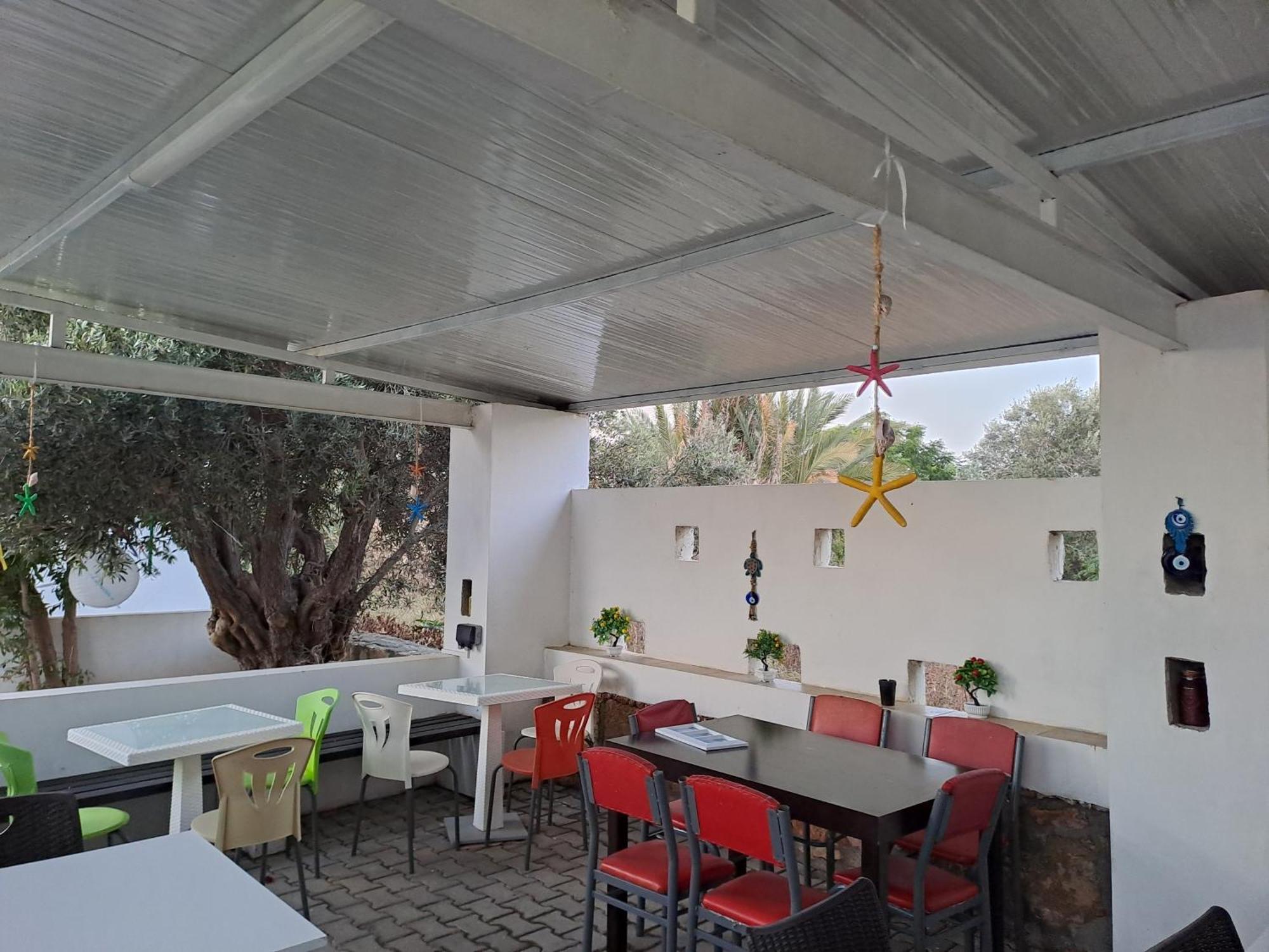 Hera Palace Boutique Hotel Yialousa Exterior photo